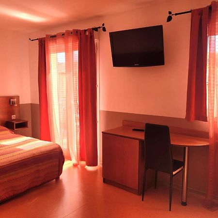 Hotel De L'Orb Bédarieux 외부 사진